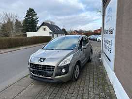 Peugeot 3008 1,6 HDi 110 Premium