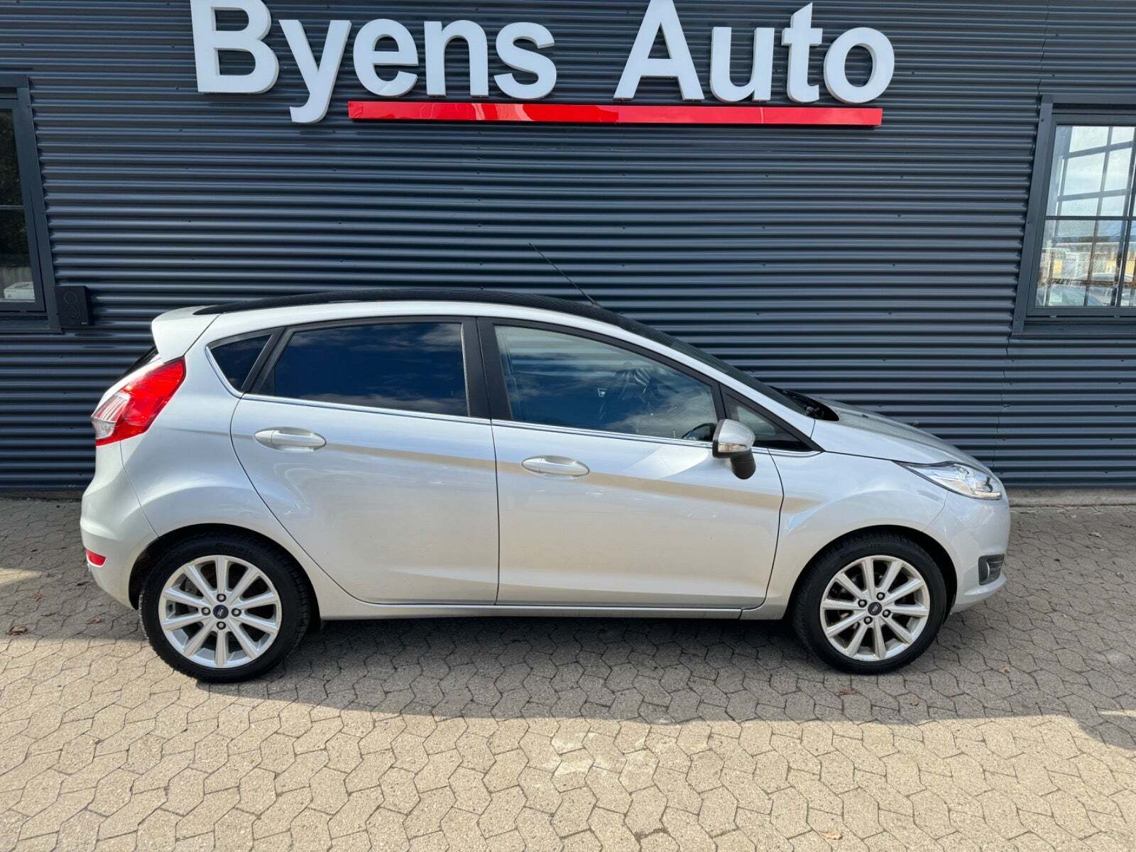 Ford Fiesta 1,0 SCTi 100 Titanium