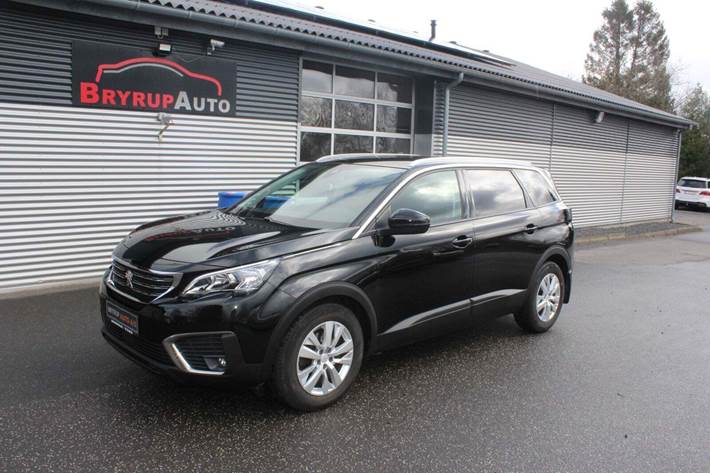 Sort Peugeot 5008 fra 2018