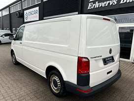 VW Transporter 2,0 TDi 150 Kassevogn DSG lang