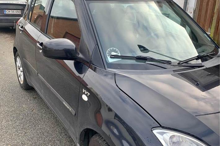 Sort Suzuki Swift fra 2006