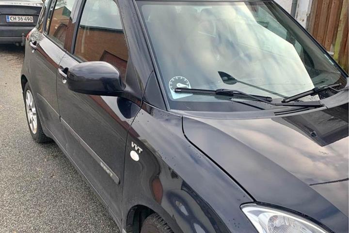 Sort Suzuki Swift fra 2006