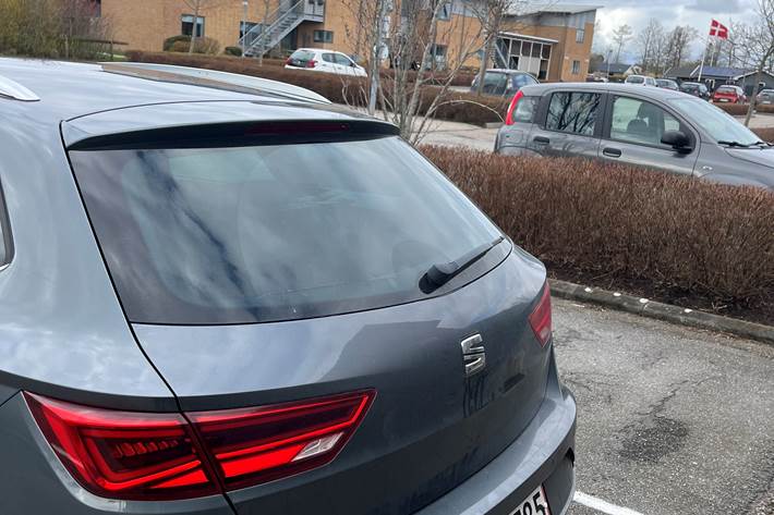 Grå Seat Leon fra 2017