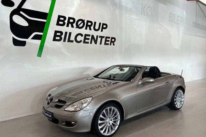 undefined Mercedes SLK350 fra 2007 set udefra