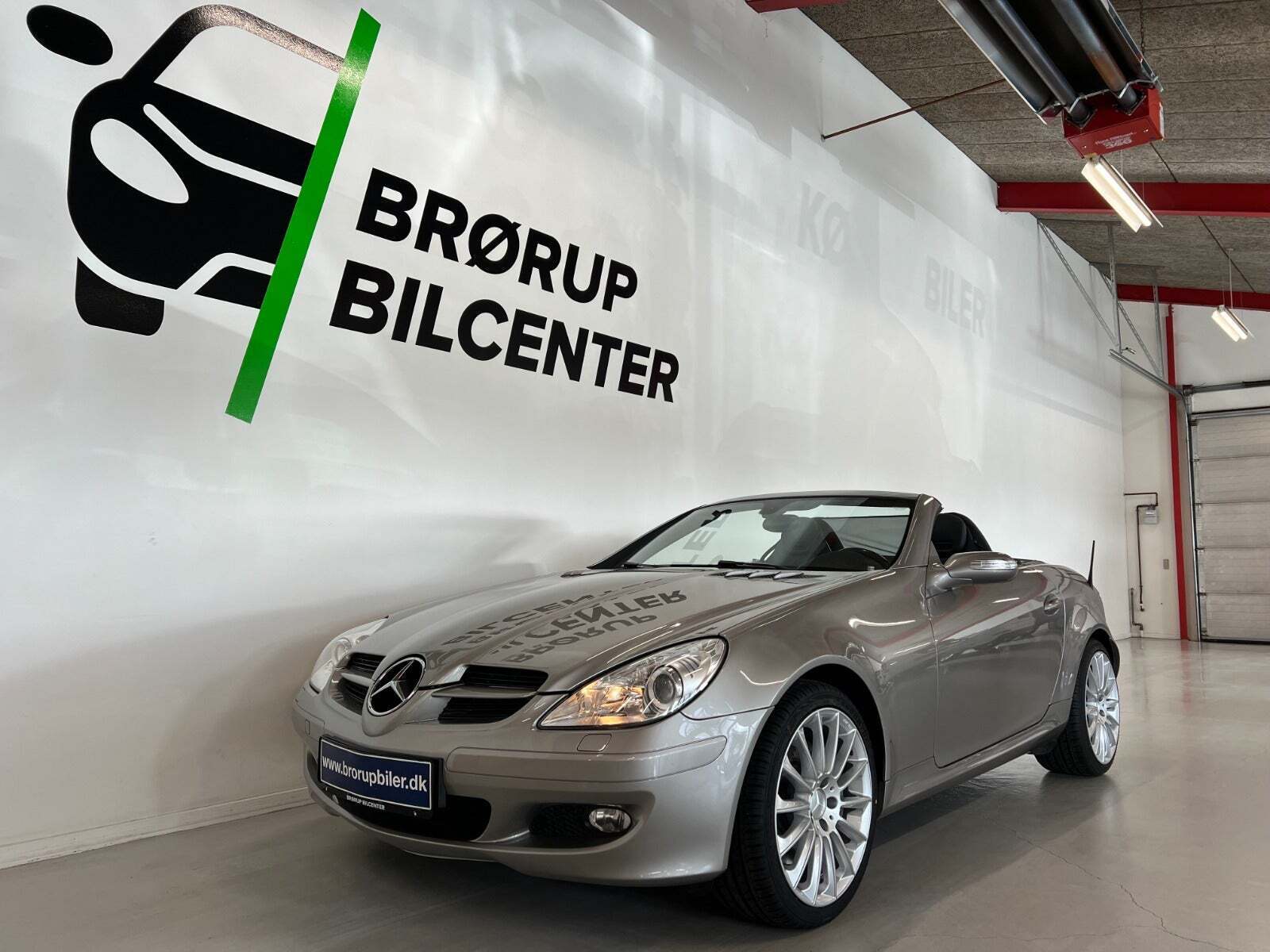 undefined Mercedes SLK350 fra 2007 set udefra