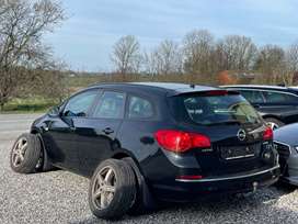 Opel Astra 1,4 T 140 Sport Sports Tourer