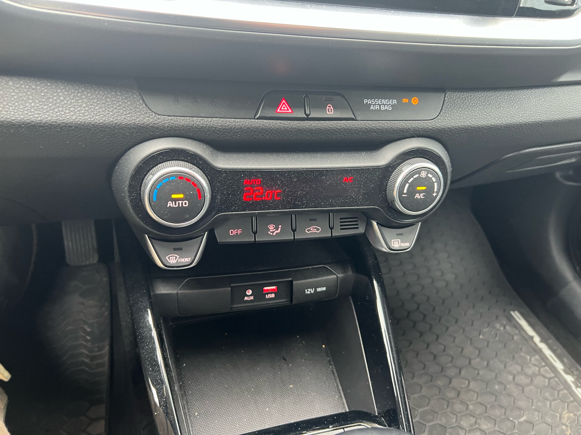 Sort Kia Stonic fra 2020