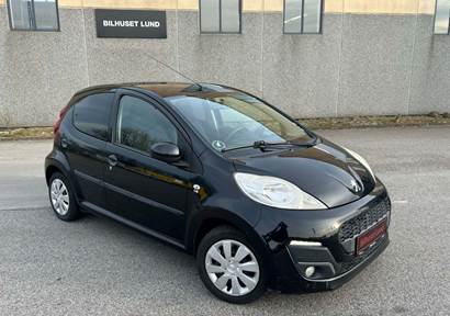 Peugeot 107 1,0 Sportium