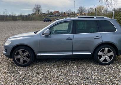 VW Touareg 3,0 TDi Tiptr. 4Motion