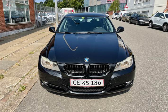 Sort BMW 3.0 CS fra 2009