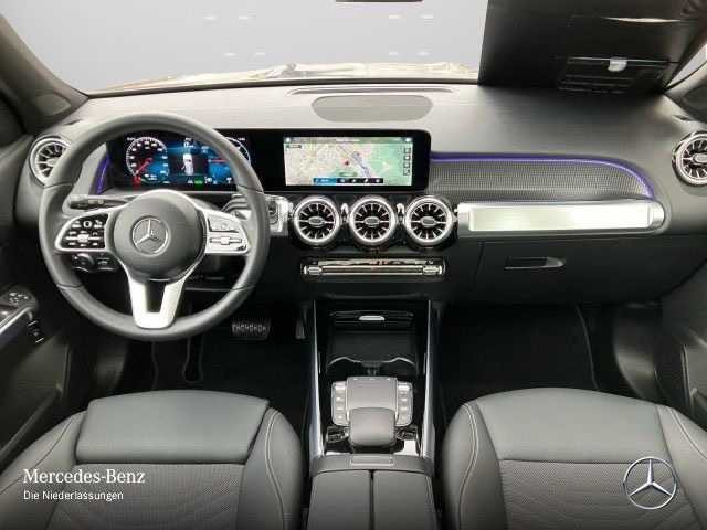 Grå Mercedes EQB 250 fra 2023