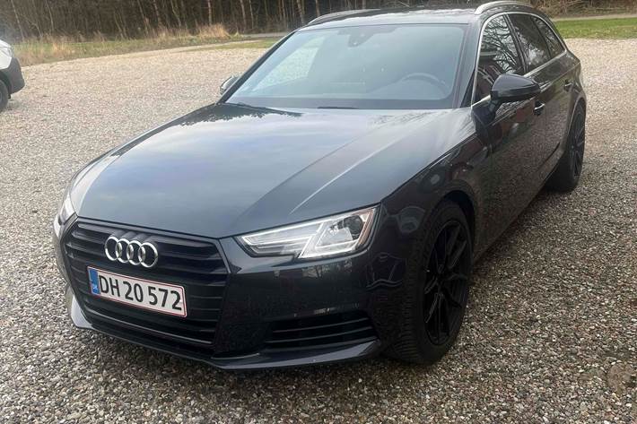 Grå Audi A4 fra 2018