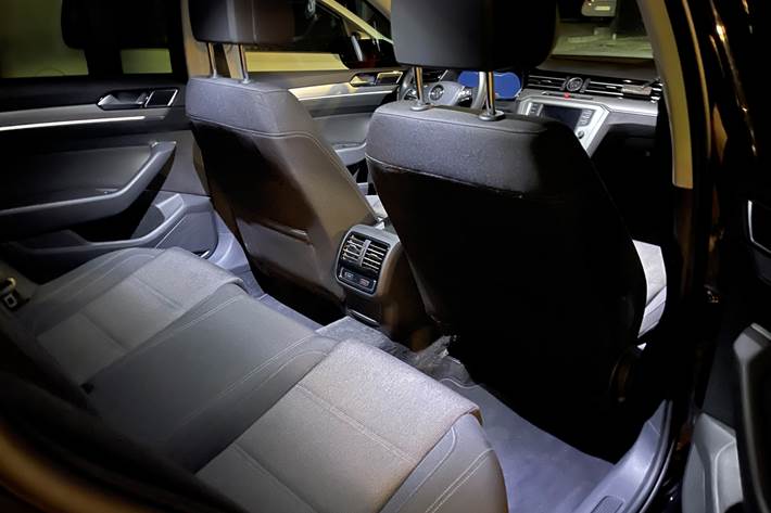 Sort VW Passat fra 2017