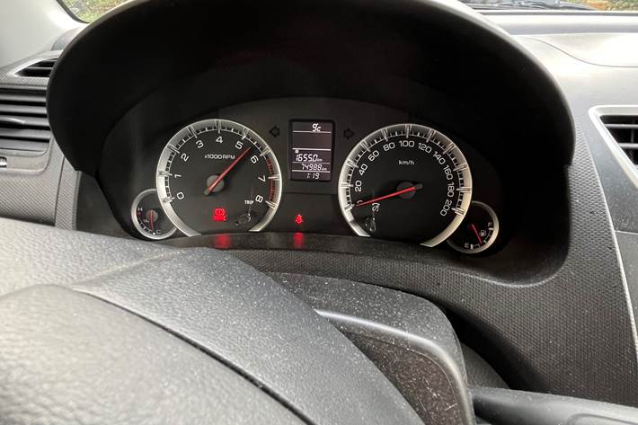 Grå Suzuki Swift fra 2015