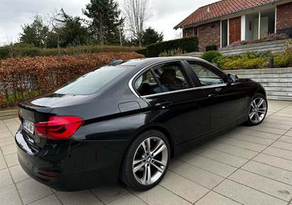 BMW 320i 2,0 aut.