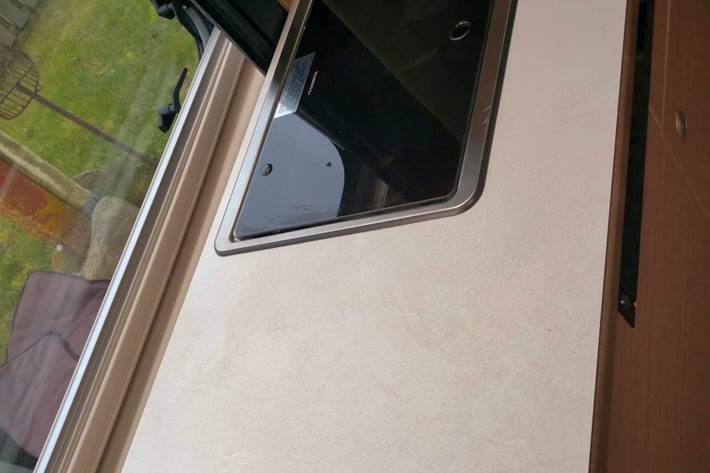 Grå Fiat Ducato fra 2021