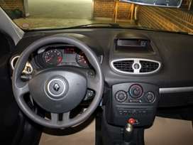 Renault Clio III 1,2 16V Authentique