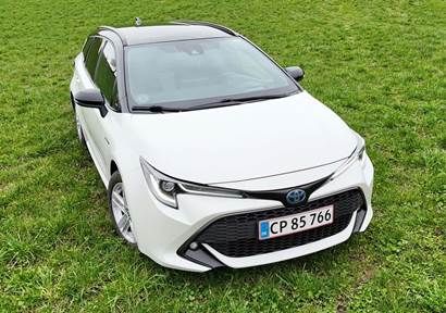 Toyota Corolla 2,0 Hybrid H3 Premium Touring Sports MDS