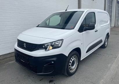 Peugeot Partner 1,5 BlueHDi 130 L2V2 Ultimate EAT8 Van