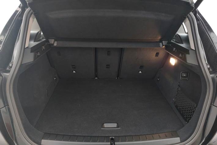 Sort BMW 220i fra 2018