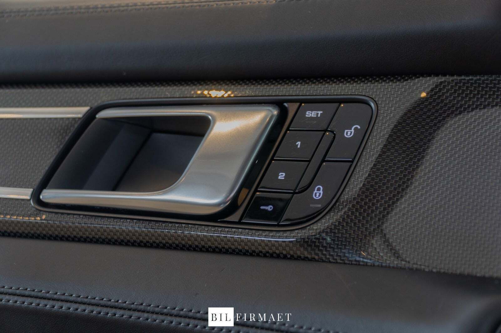 Porsche Panamera 4S