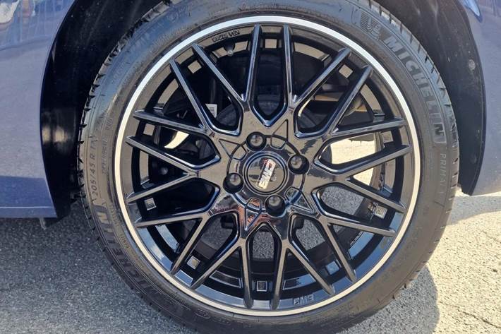 Blå Opel Corsa fra 2021