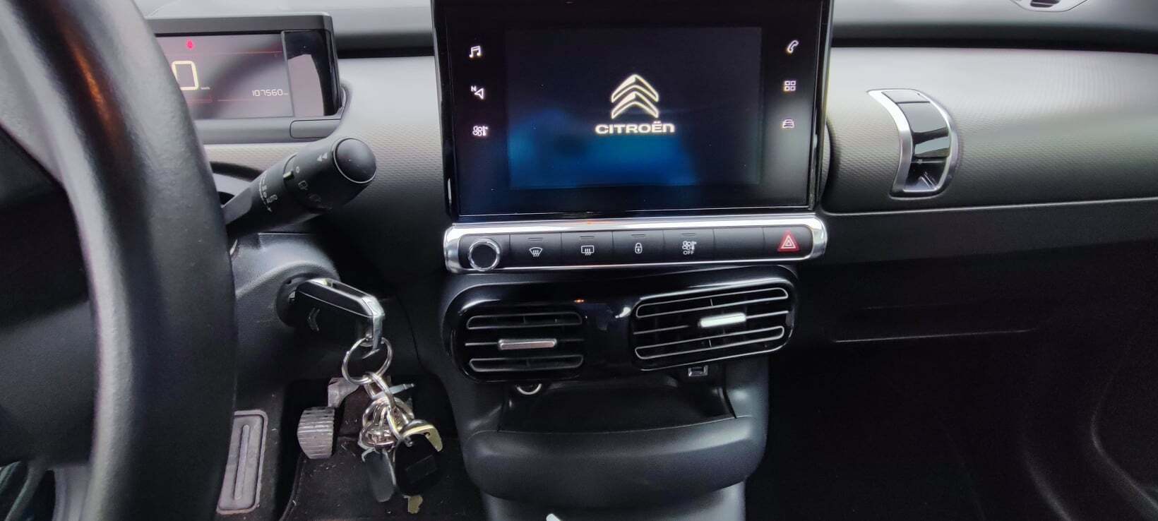 Blå Citroën C4 Cactus fra 2020