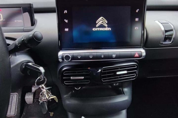 Blå Citroën C4 Cactus fra 2020