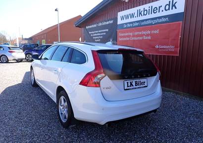 Volvo V60 1,5 T3 152 Momentum aut.