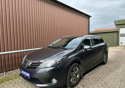 Toyota Avensis 1,8 VVT-i T2 Premium stc.