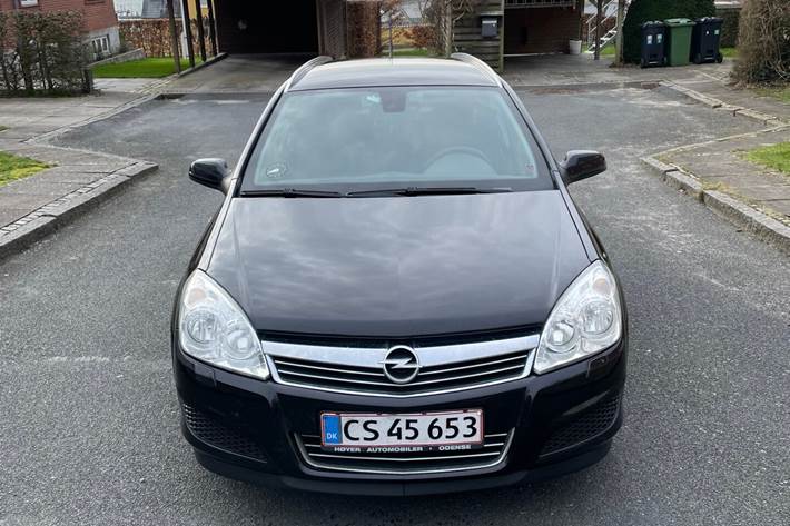 undefined Opel Astra fra 2008