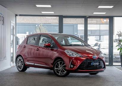 Toyota Yaris 1,5 Hybrid CHIC e-CVT