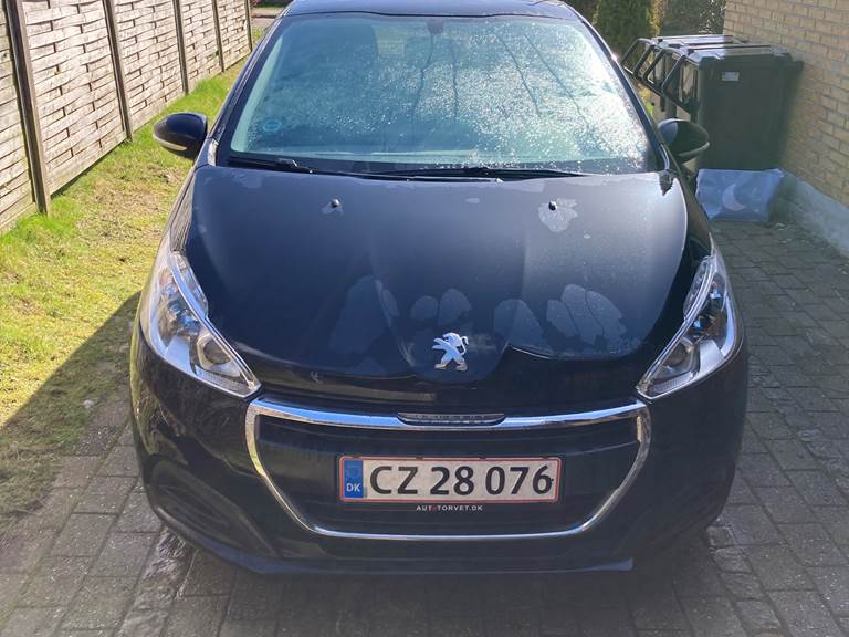 Peugeot 208 1,6 BlueHDI 100 hk 5D