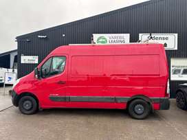 Renault Master III T33 2,3 dCi 135 L2H2 Kassevogn