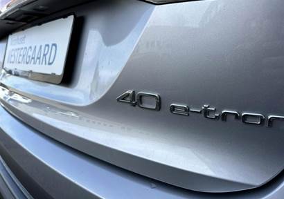 Audi Q4 40 E-tron Attitude 204HK 5d Trinl. Gear