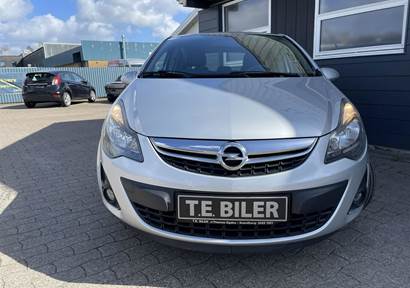 Opel Corsa 1,2 Twinport Cosmo 85HK 5d