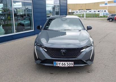 Peugeot E-308 EL First Edition 156HK 5d Aut.