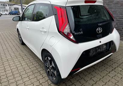 Toyota Aygo 1,0 VVT-I X-plore DAB+ 72HK 5d