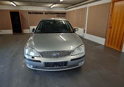 Ford Mondeo 2,0 145 Ambiente