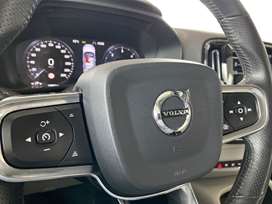Volvo XC40 2,0 D4 Momentum AWD 190HK 5d 8g Aut.