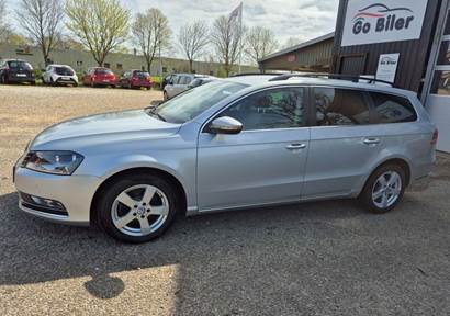 VW Passat 2,0 TDi 140 Comfortline Variant DSG BM