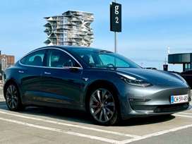 Tesla Model 3 Long Range AWD