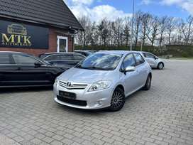 Toyota Auris 1,6 T2