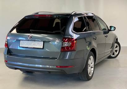 Skoda Octavia 1,6 TDi 115 Style Combi DSG