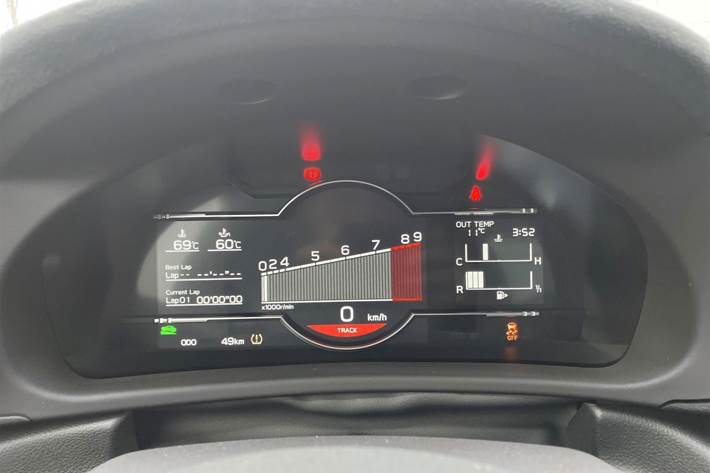 Hvid Toyota GR86 fra 2024