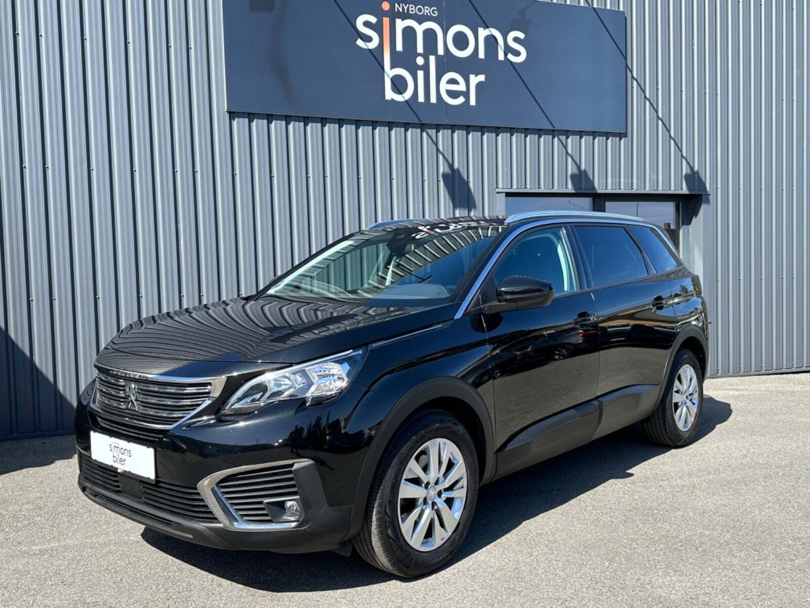 Sort Peugeot 5008 fra 2018