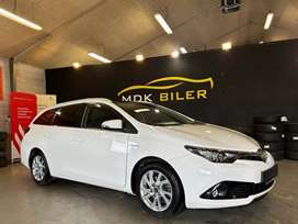 Toyota Auris 1,8 Hybrid Pure Touring Sports CVT