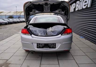 Opel Astra 1,8 16V Enjoy TwinTop