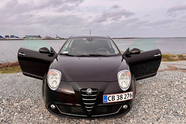 Sort Alfa Romeo MiTo fra 2008