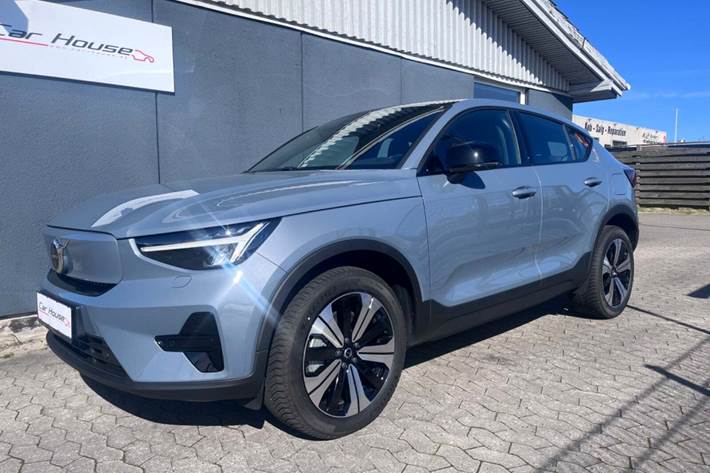 Grå Volvo C40 fra 2023